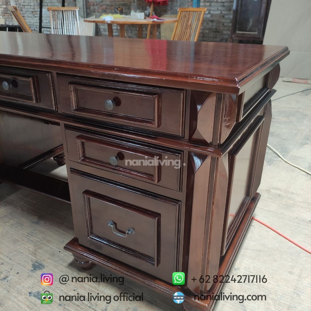 Minimalist Teak Director's Desk 4 detail Minimalist Teak Director's Desk