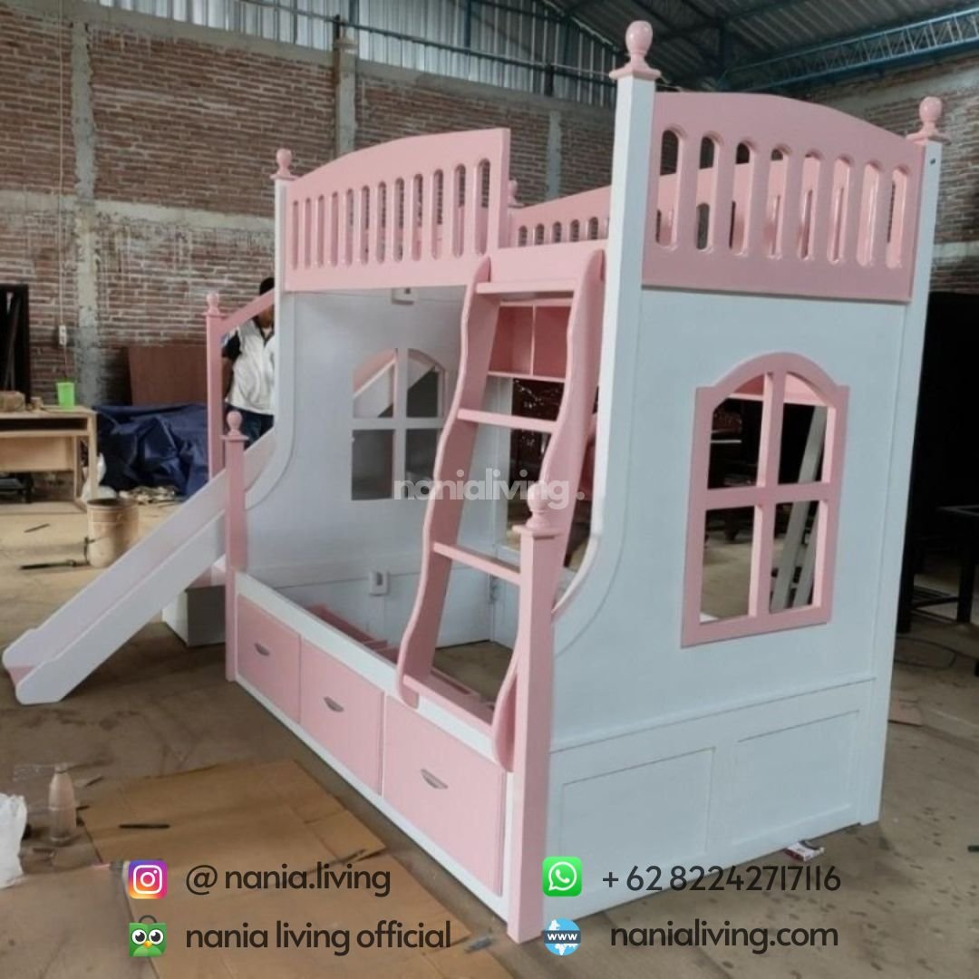 cv nania bintang utama