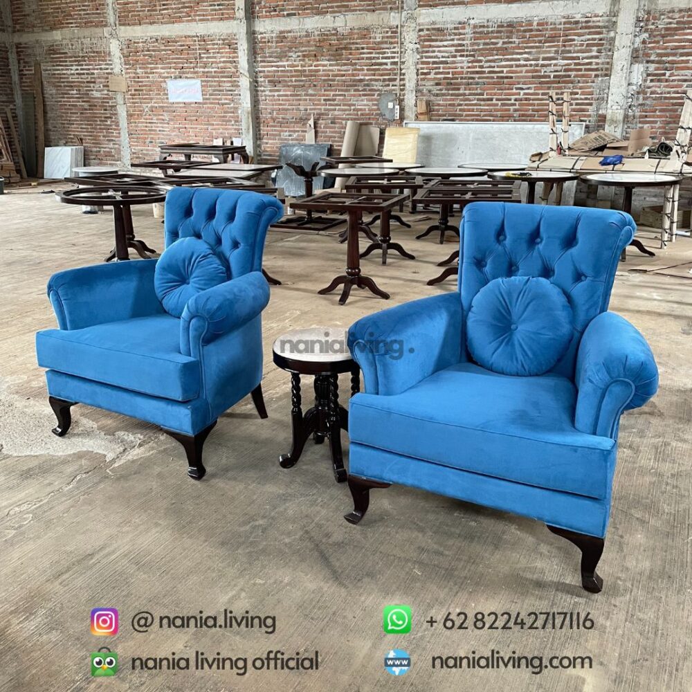 Guest Sofa Set With Table