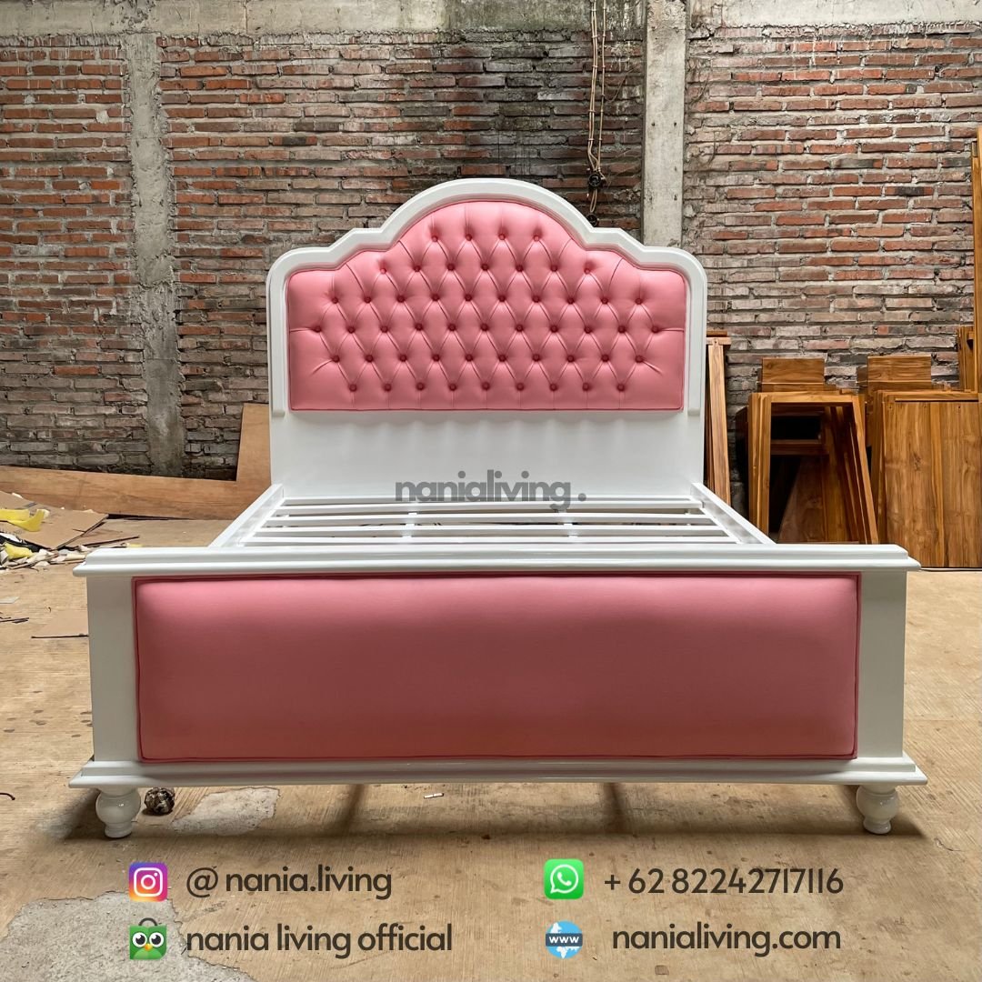 cv nania bintang utama