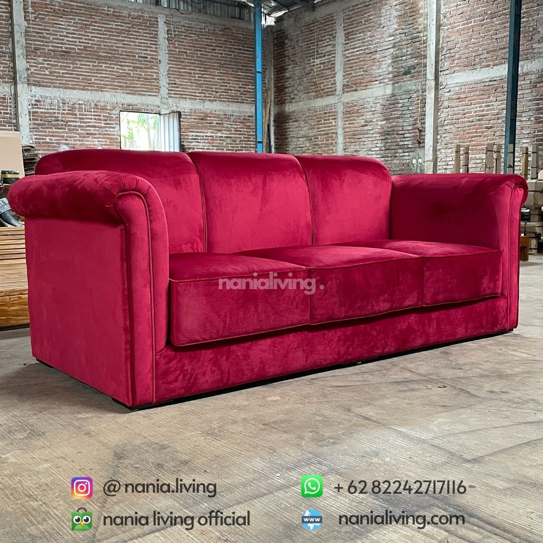Red Three Seater Sofa 4 cv nania bintang utama