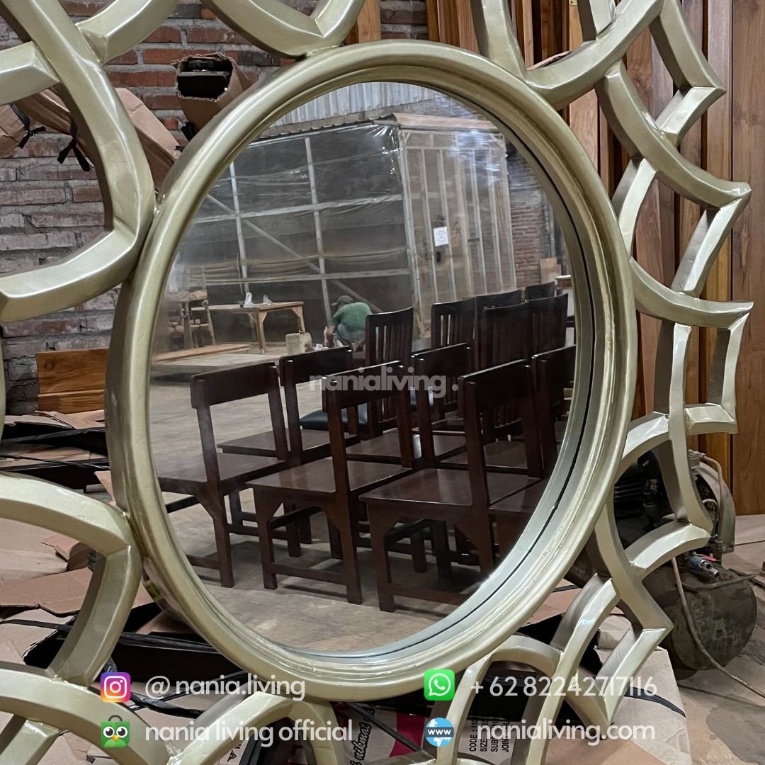 Silver Modern Wall Mirror 2 Silver Modern Wall Mirror