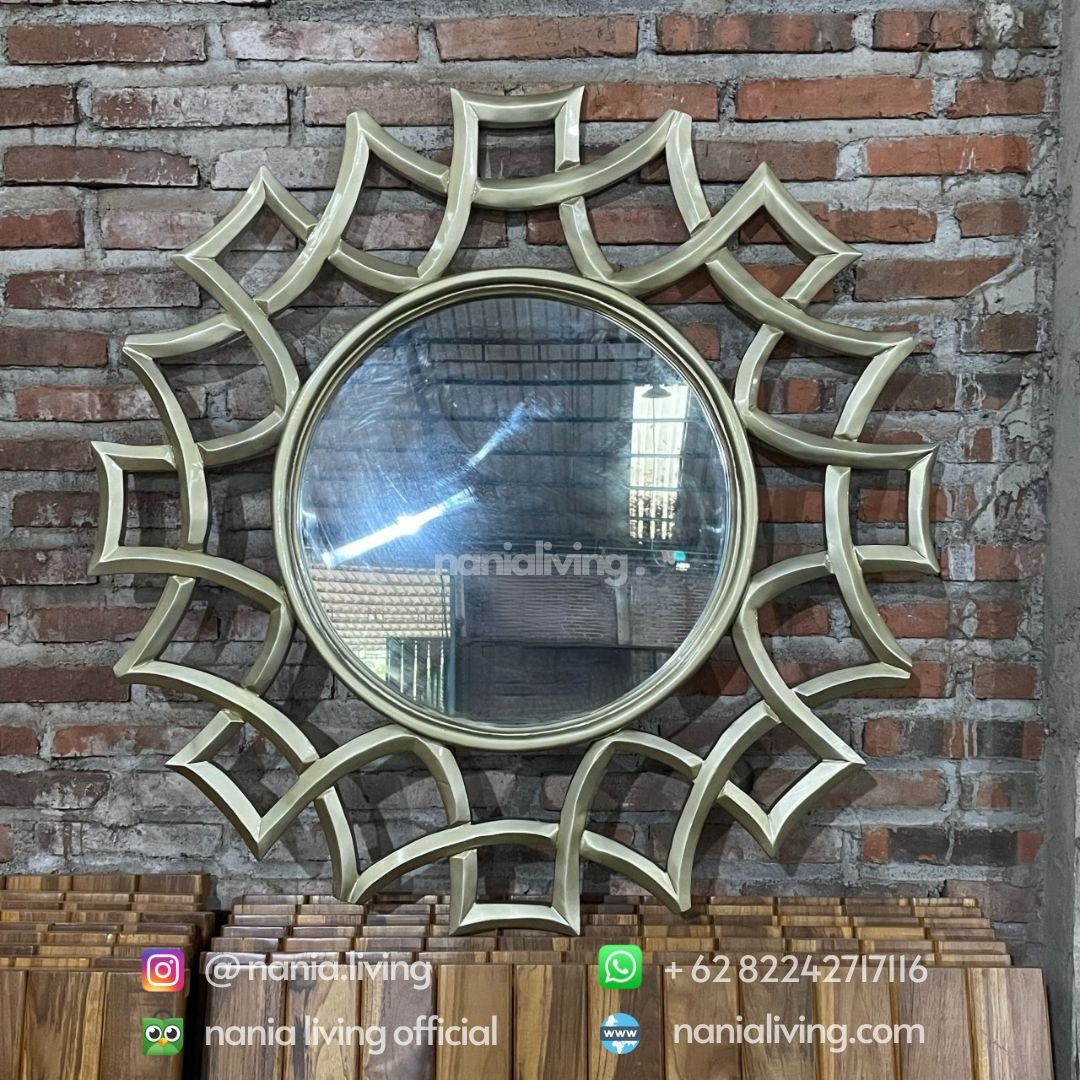 Silver Modern Wall Mirror 4 front Silver Modern Wall Mirror