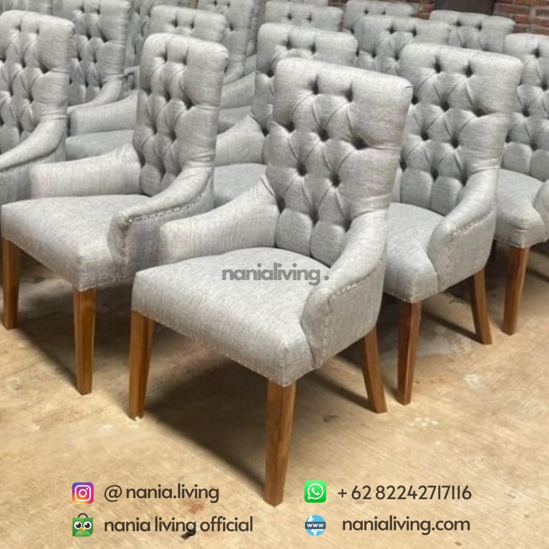 Teak Dining Cafe Chairs 2 Teak Dining Cafe Chairs