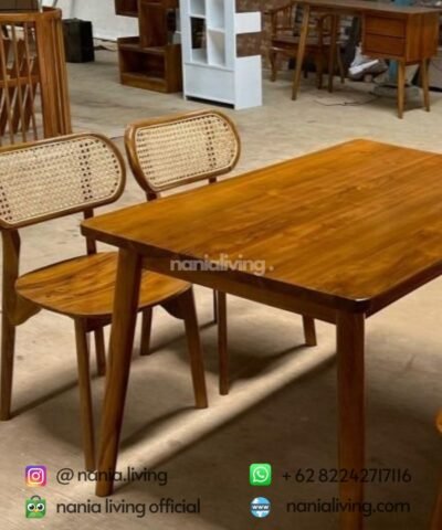 cv nania bintang utama