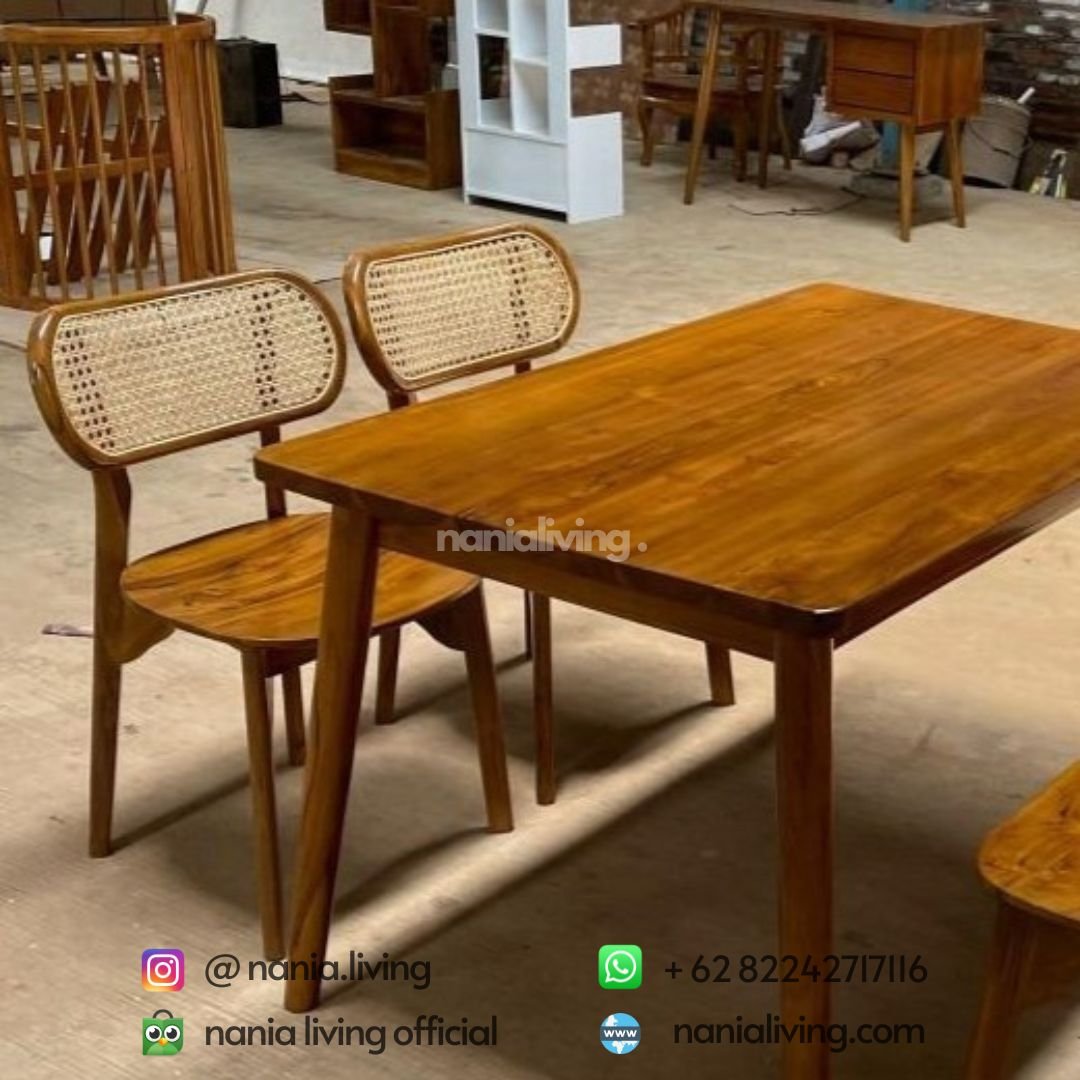 cv nania bintang utama