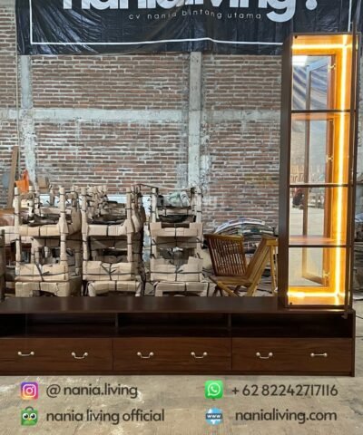 cv nania bintang utama