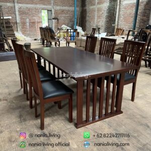 Teak Minimalist Dining Table Set