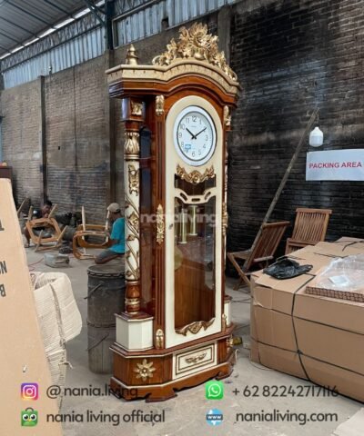 cv nania bintang utama