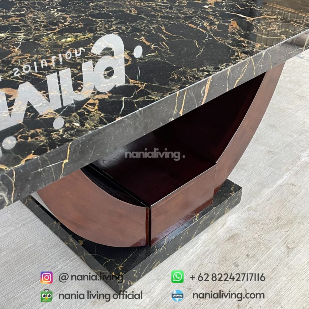 detail Marble Dining Table Only