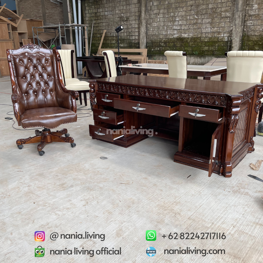 side Teak Director Desk Set