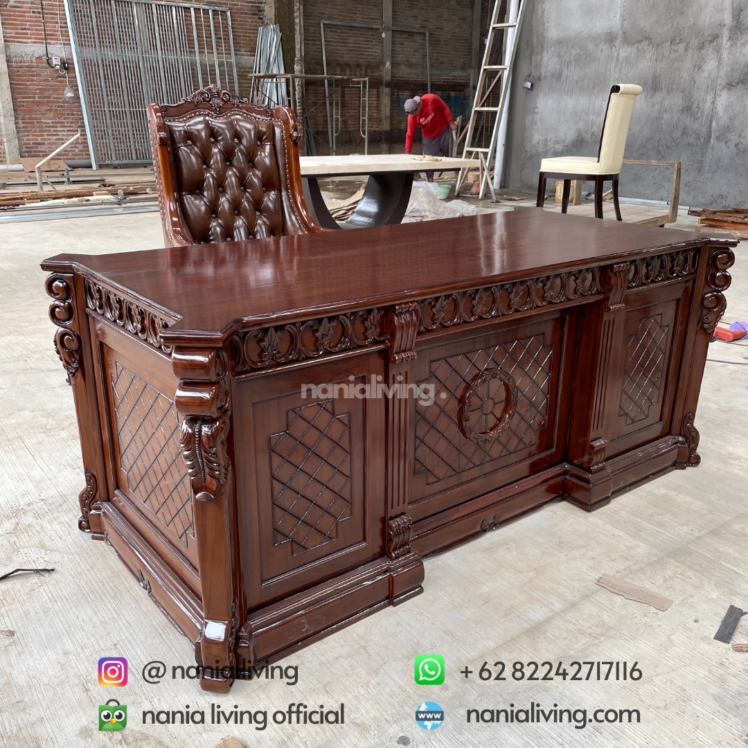 back Teak Director Desk Set