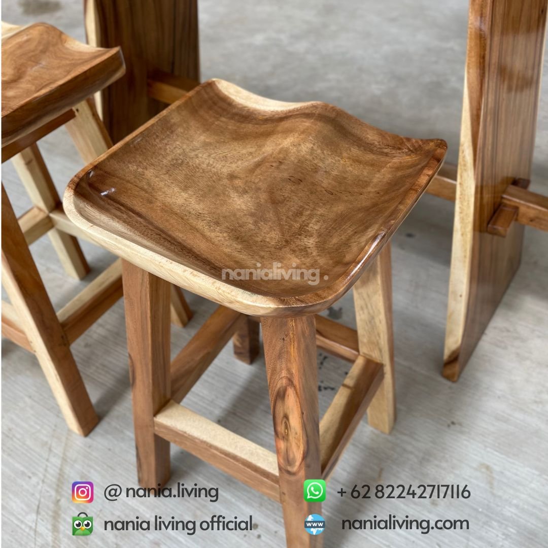 Trembesi Wood Solid Small Bar Table Set