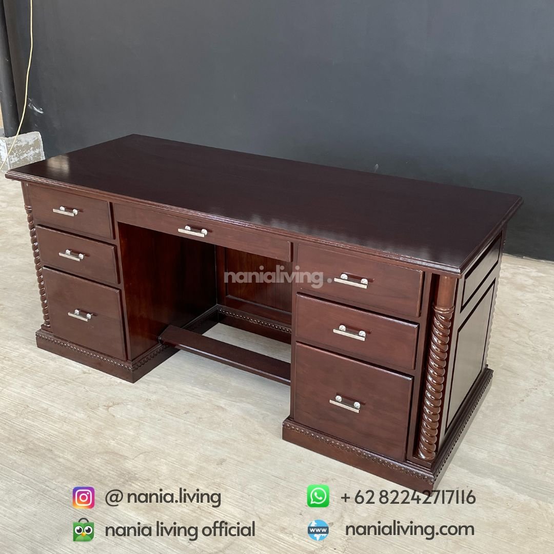 minimalist teak workbench 2 Minimalist Teak Workbench