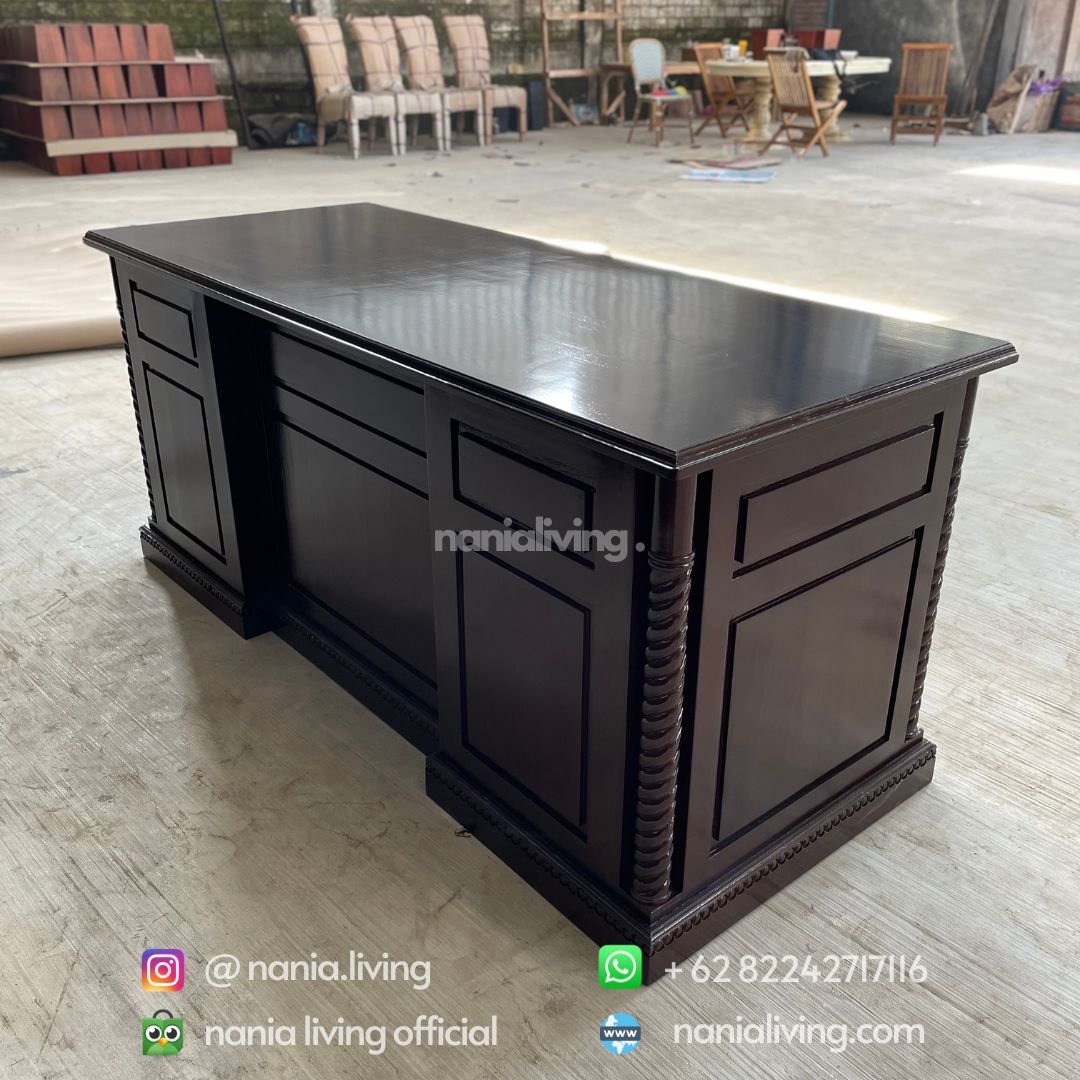 minimalist teak workbench 6 back Minimalist Teak Workbench