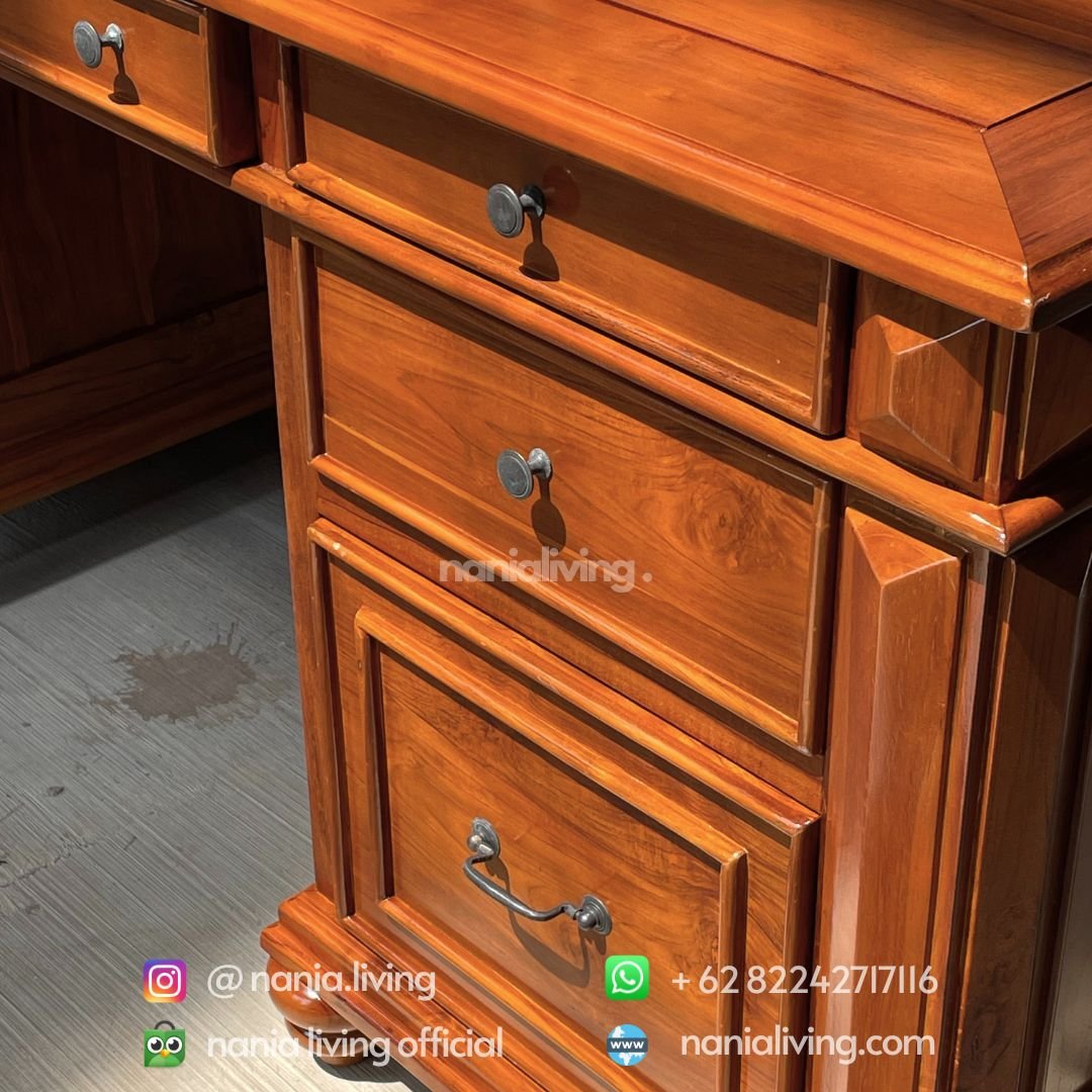 Classic Teak Office Workspacev 4 detail Classic Teak Office Workspace