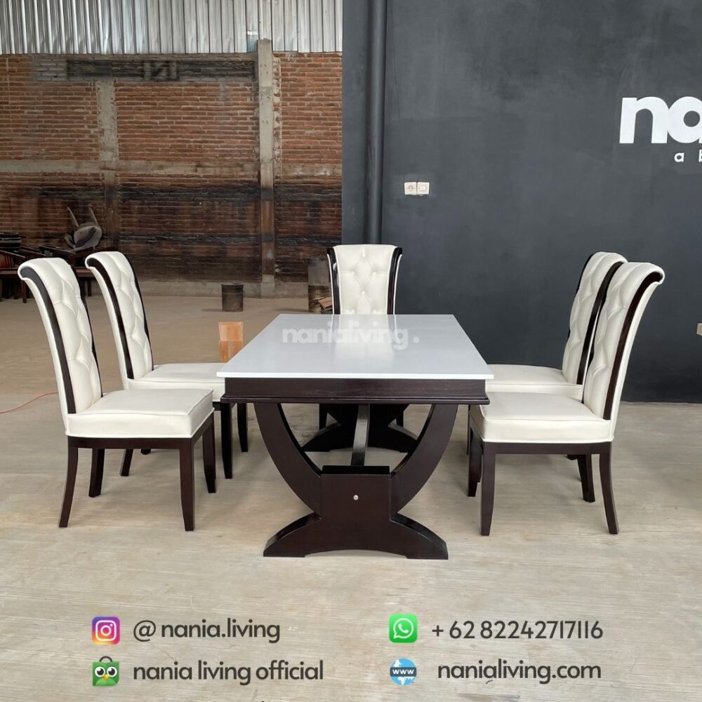 cv nania bintang utama