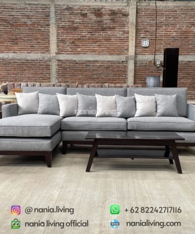 cv nania bintang utama