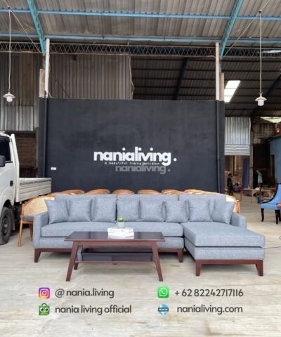 cv nania bintang utama