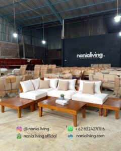 side Minimalist Outdoor Teak Guest Sofa Set
