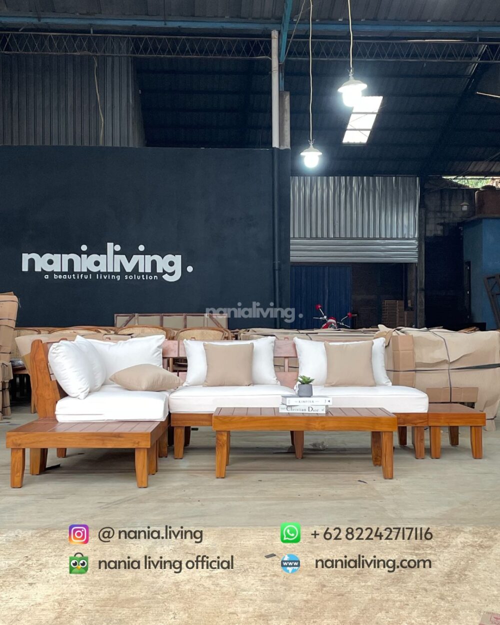cv nania bintang utama