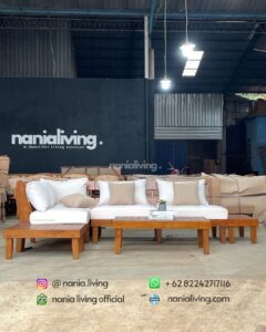 cv nania bintang utama