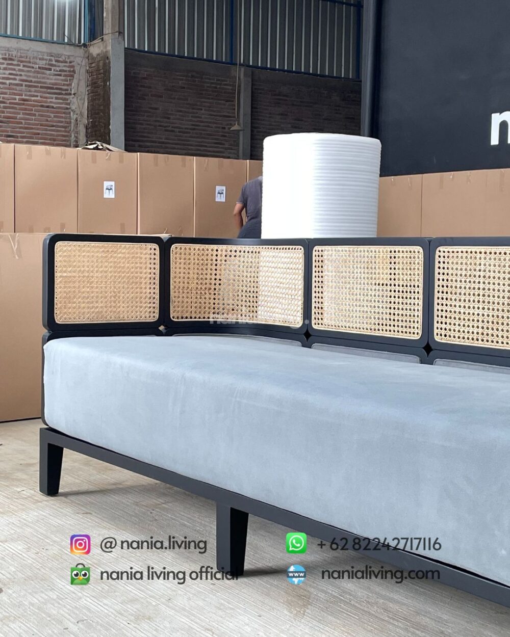 cushion 3-seater Guest Sofa With Natural Rattan Combination