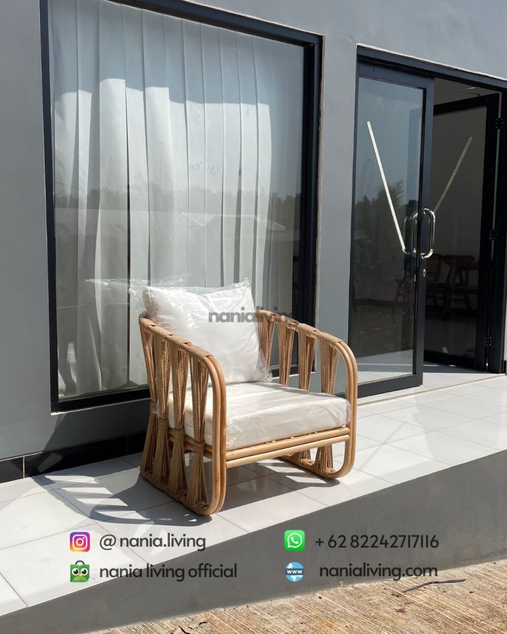 side Natural Rattan Guest Sofa