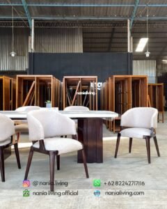 set kursi makan