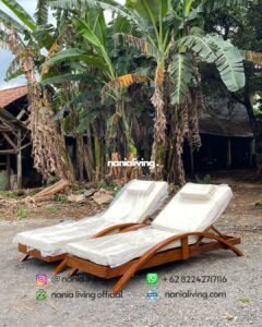side Pair Of Beach Chairs With White Foam