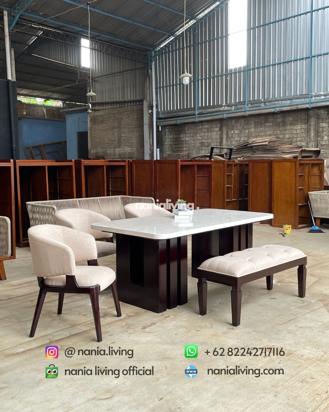 cv nania bintang utama