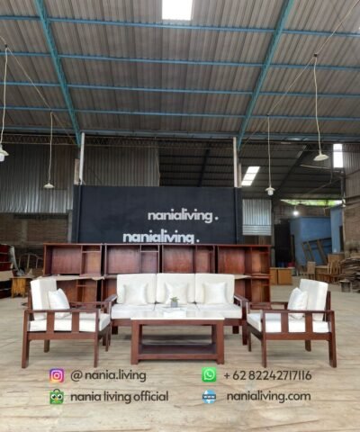 cv nania bintang utama