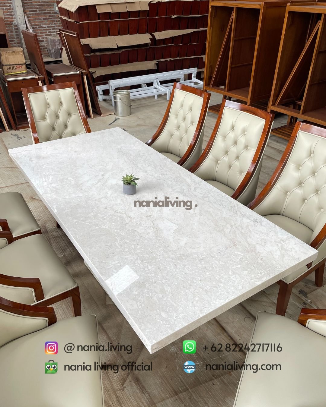 detail Cream Dining Table With 8 Modern Dining Chairs