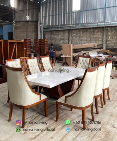 cv nania bintang utama