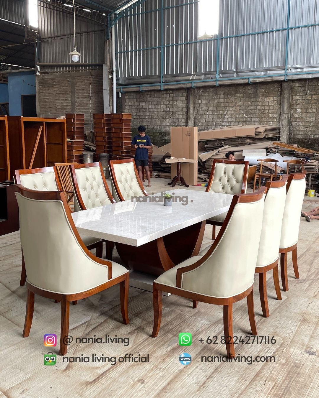 cv nania bintang utama