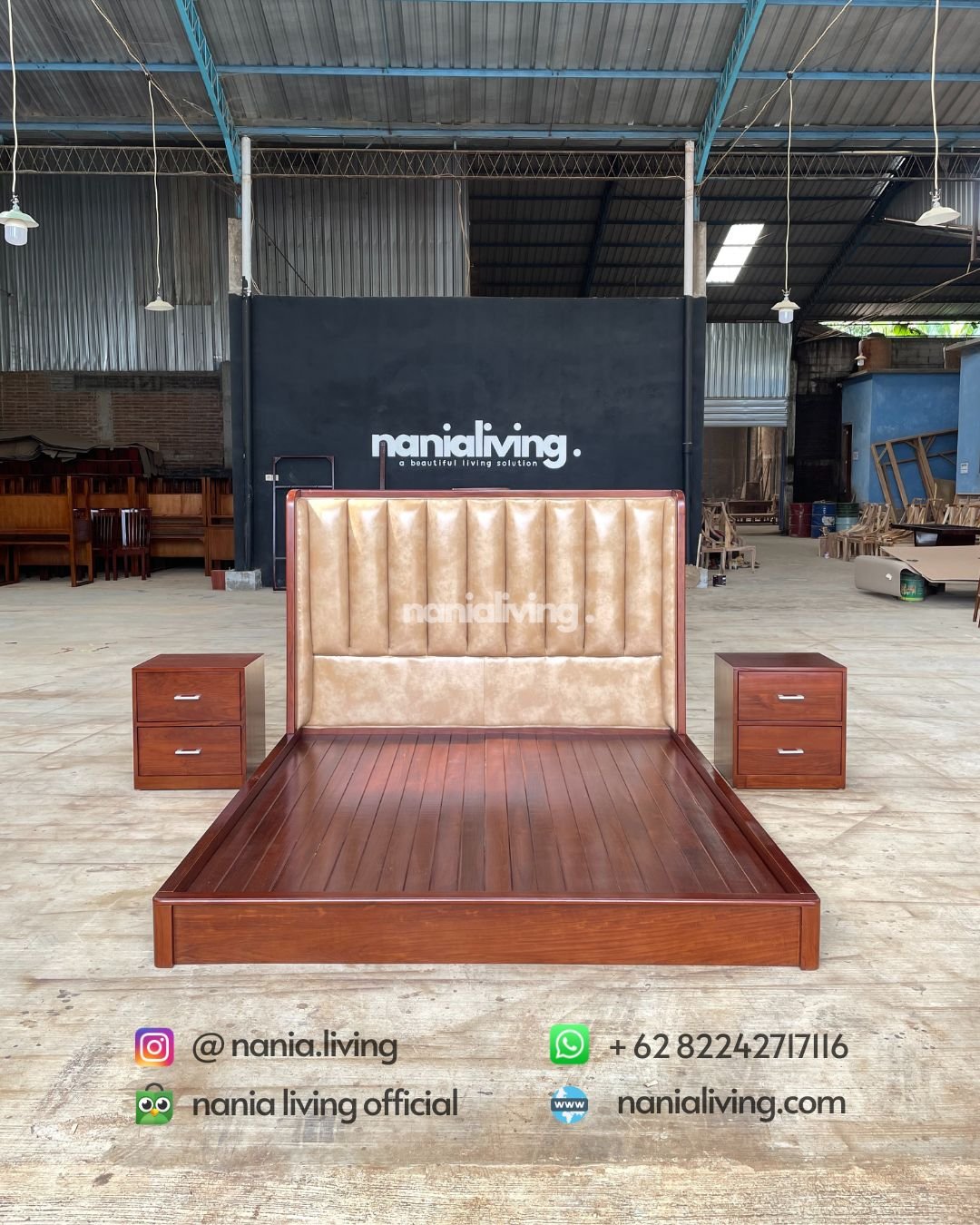 Minimalist Teak Bed With Two Bedside Tables