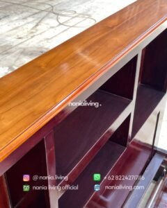 detail Minimalist Two-tone Solid Wood Bed