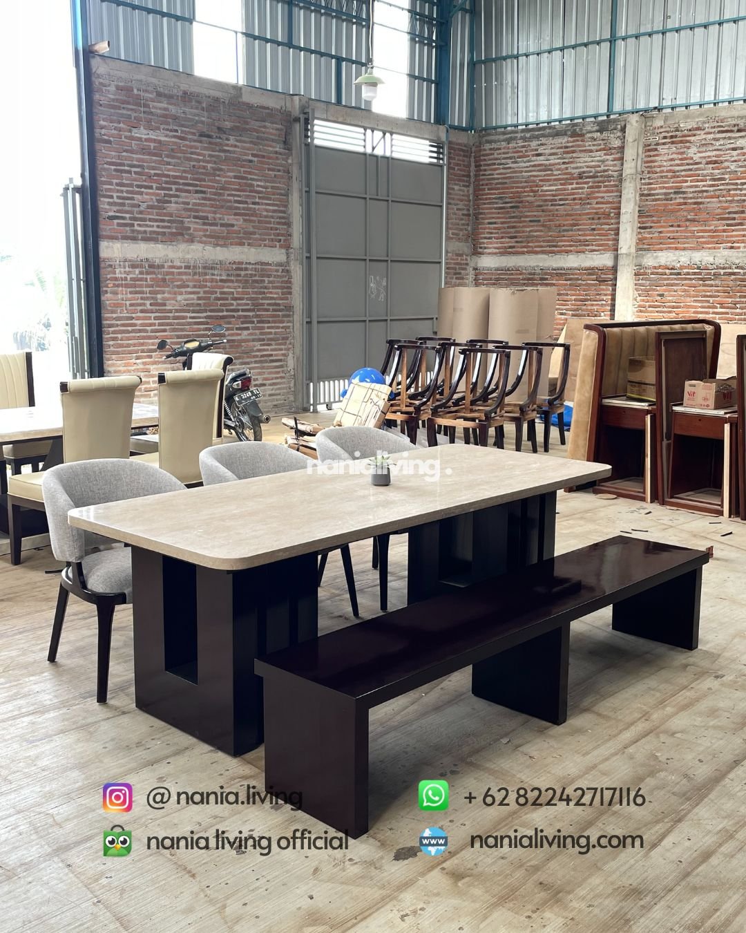 cv nania bintang utama