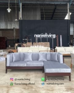 cv nania bintang utama