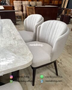side Marble Dining Table With 6 Chairs And Shell Motif