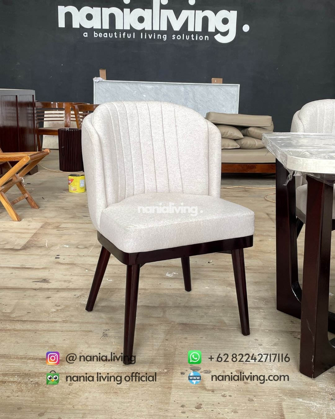 chair Marble Dining Table With 6 Chairs And Shell Motif