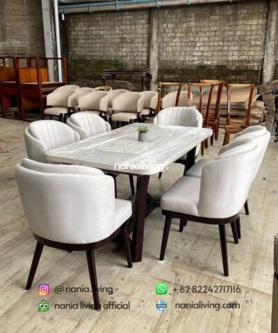 cv nania bintang utama