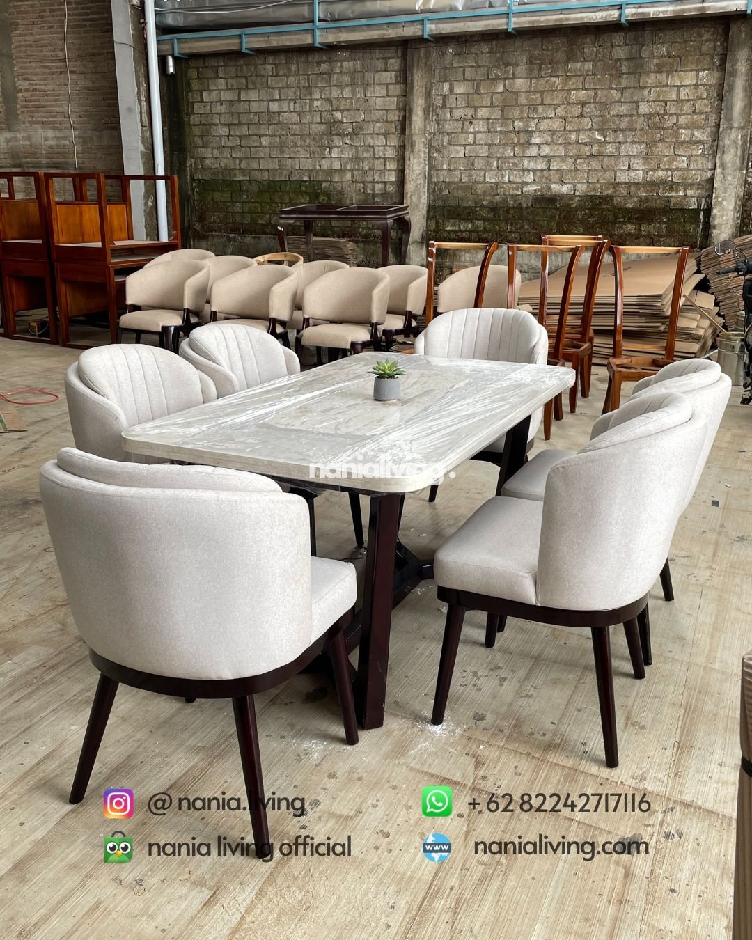 cv nania bintang utama