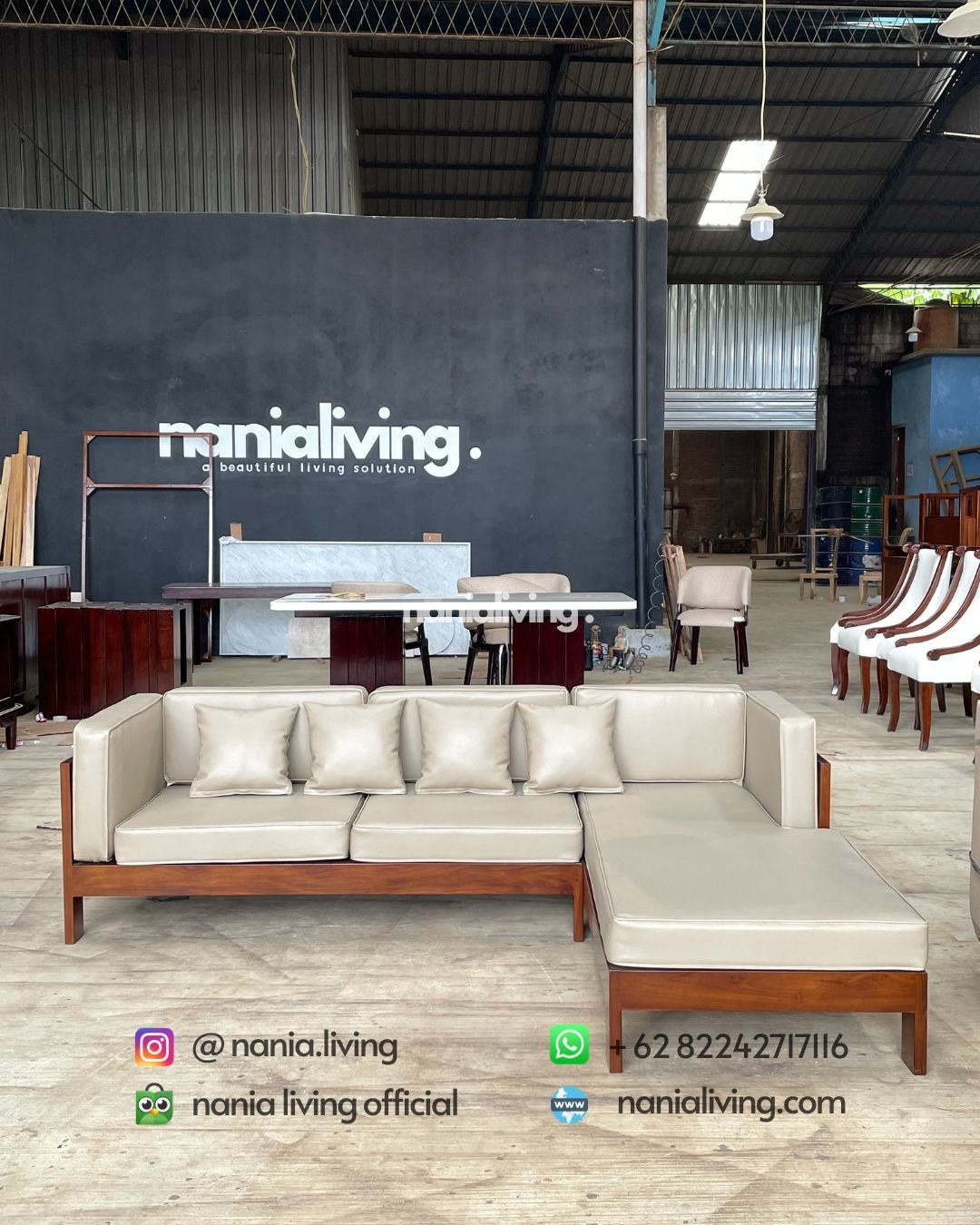 cv nania bintang utama