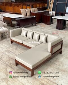 side Minimalist Teak Corner Guest Chair