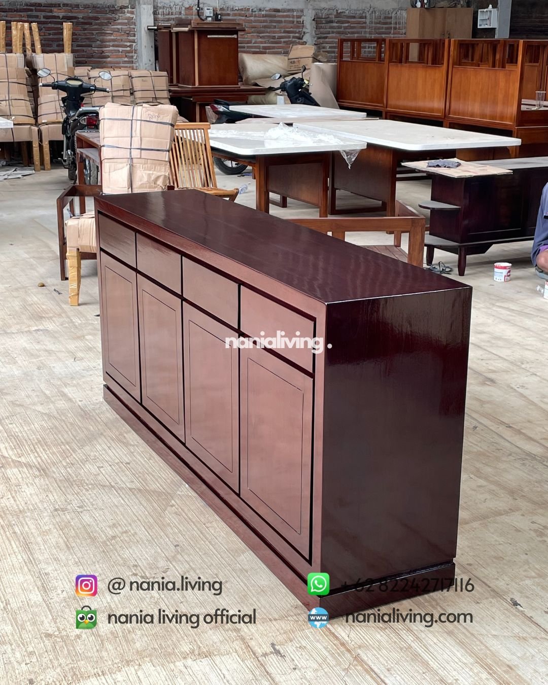 cv nania bintang utama