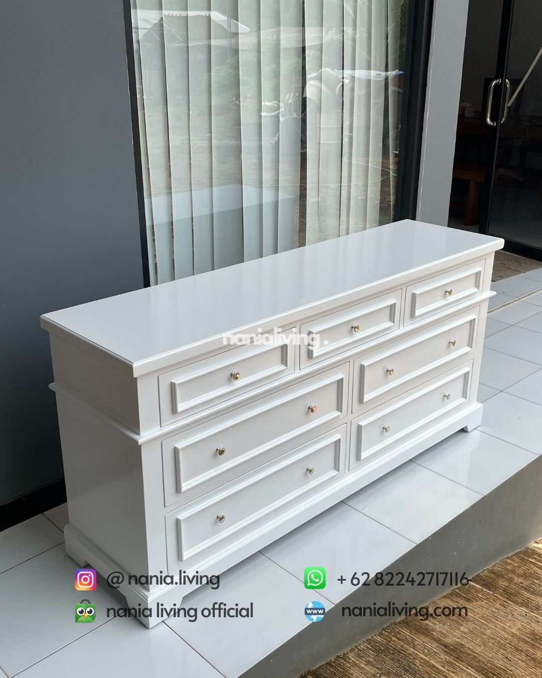 side Modern Minimalist White Duco Buffet