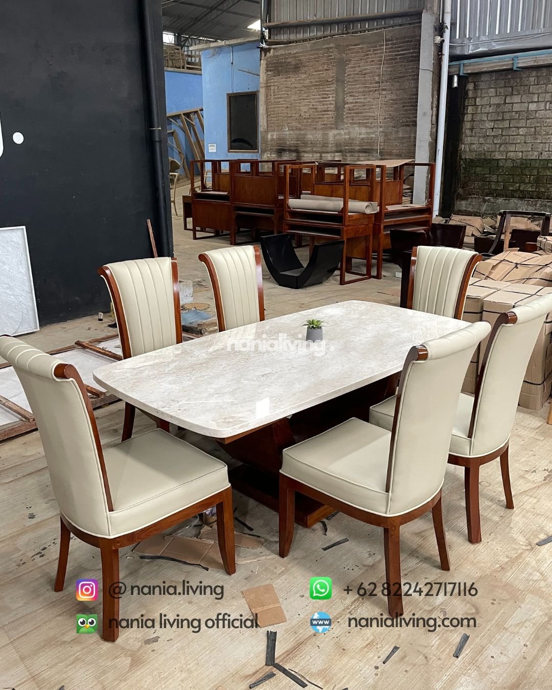 cv nania bintang utama