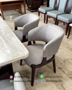 side Saint Helena Dining Table Set With 6 Gray