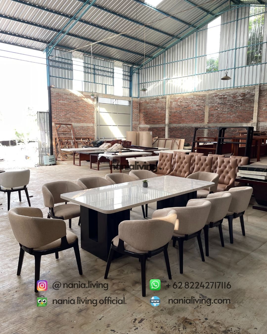 cv nania bintang utama